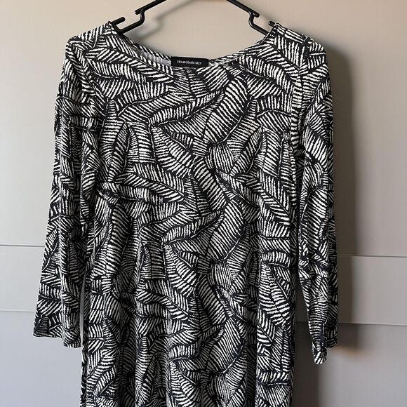 Hourglass Lilly Dress Womens XS/S Leaf Print Long Sleeve Midi Rayon Made in USA - Picture 3 of 12